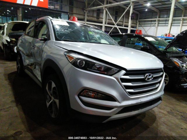 hyundai tucson 2017 008j33a2xhu504746