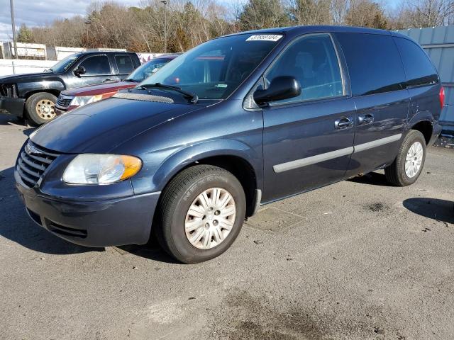 chrysler minivan 2007 1a4gj45r17b126564