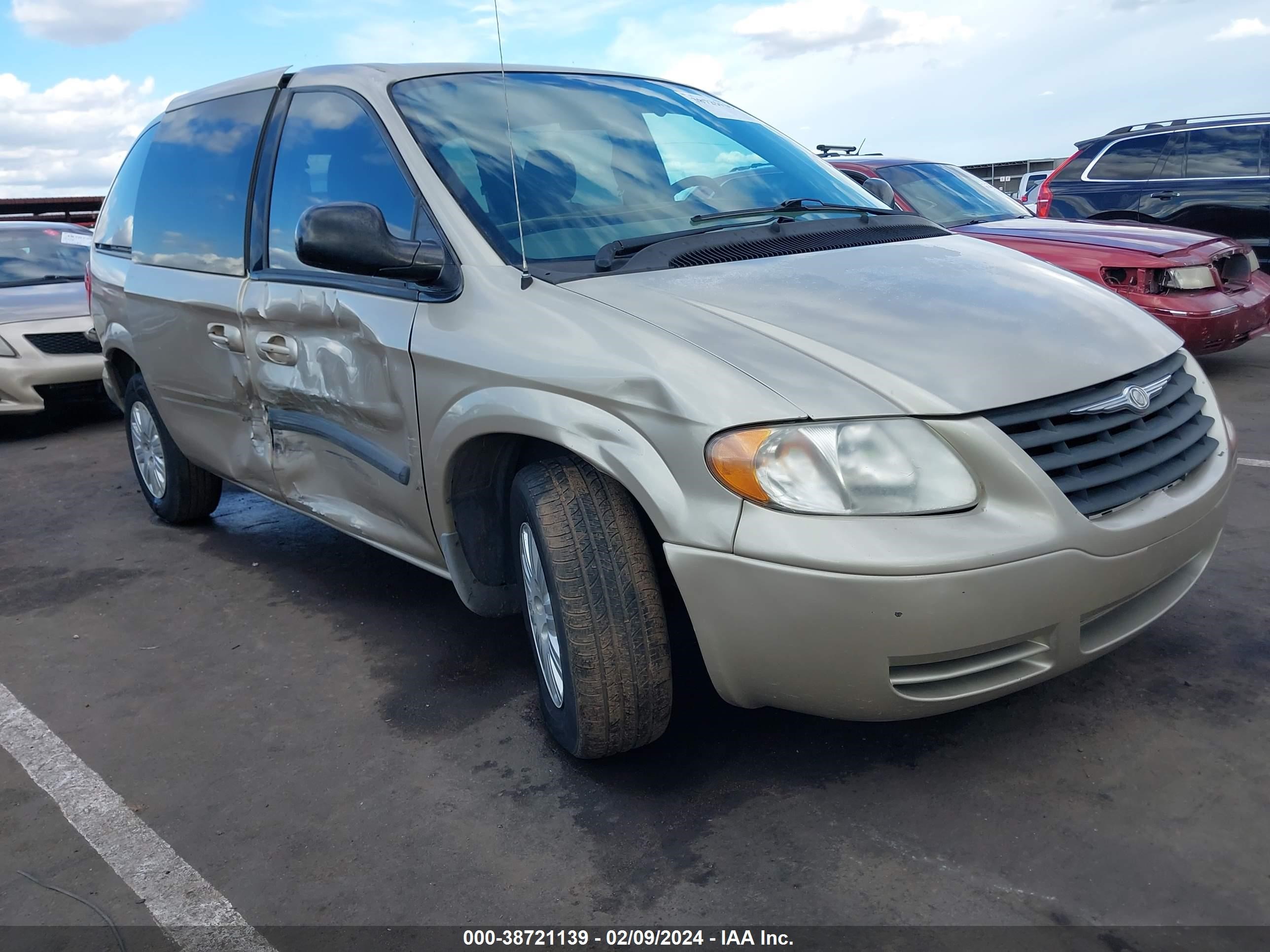 chrysler town & country 2007 1a4gj45r97b120723