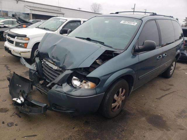 chrysler minivan 2006 1a4gp44r26b637330