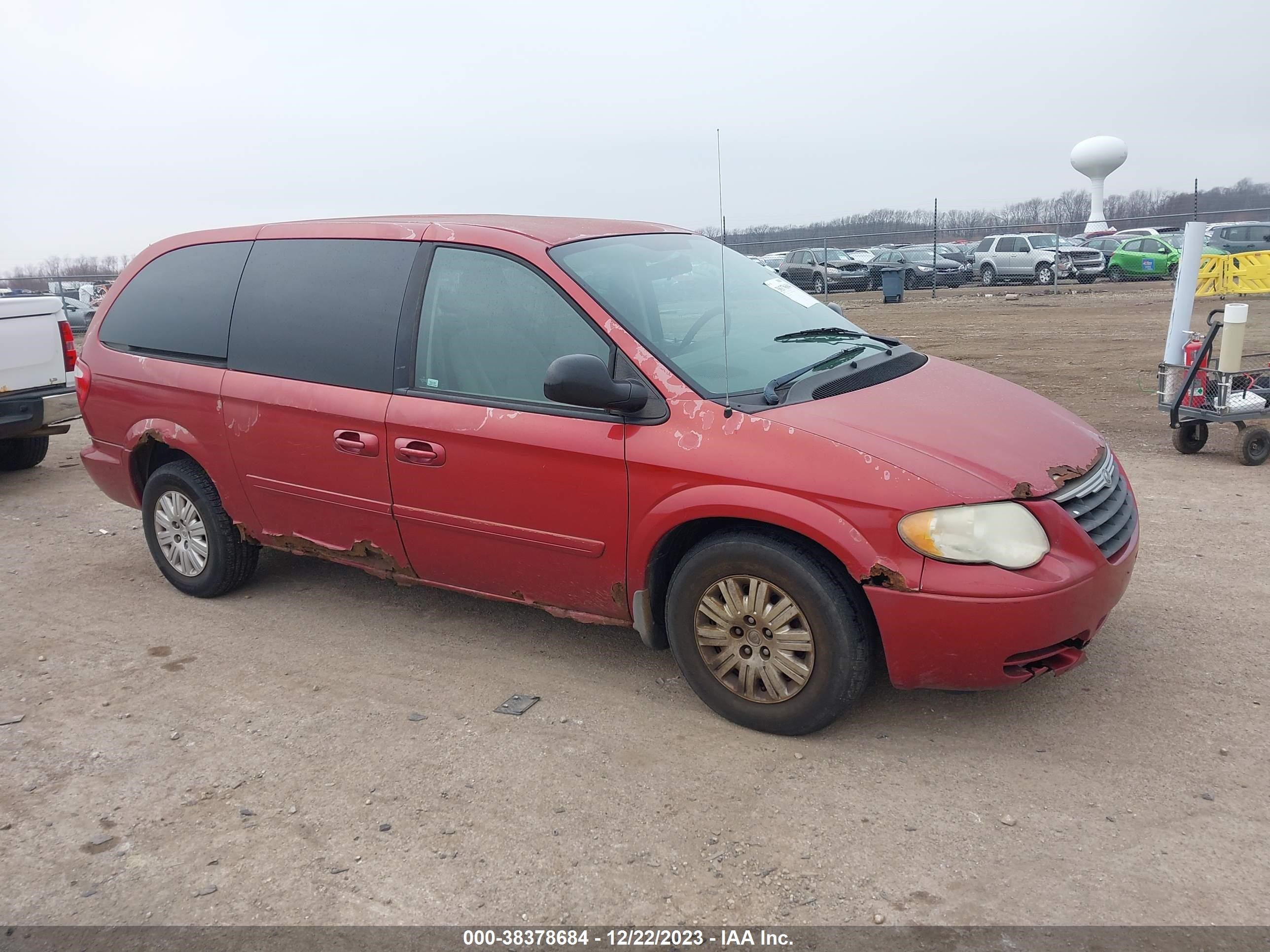 chrysler town & country 2006 1a4gp44r96b610187