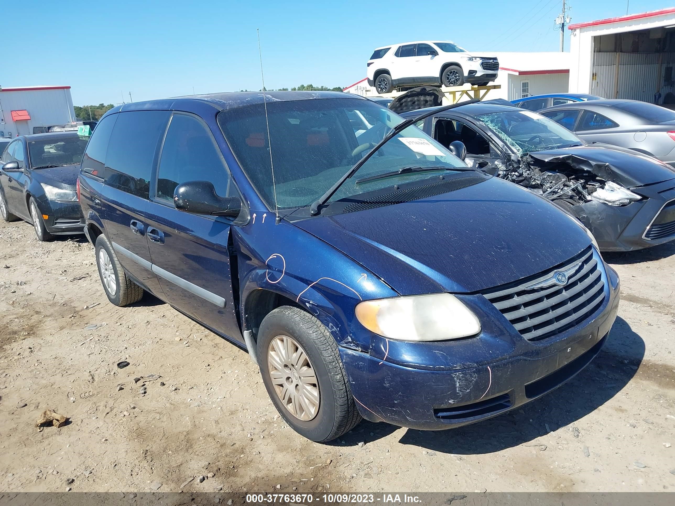 chrysler town & country 2006 1a4gp45r26b583591