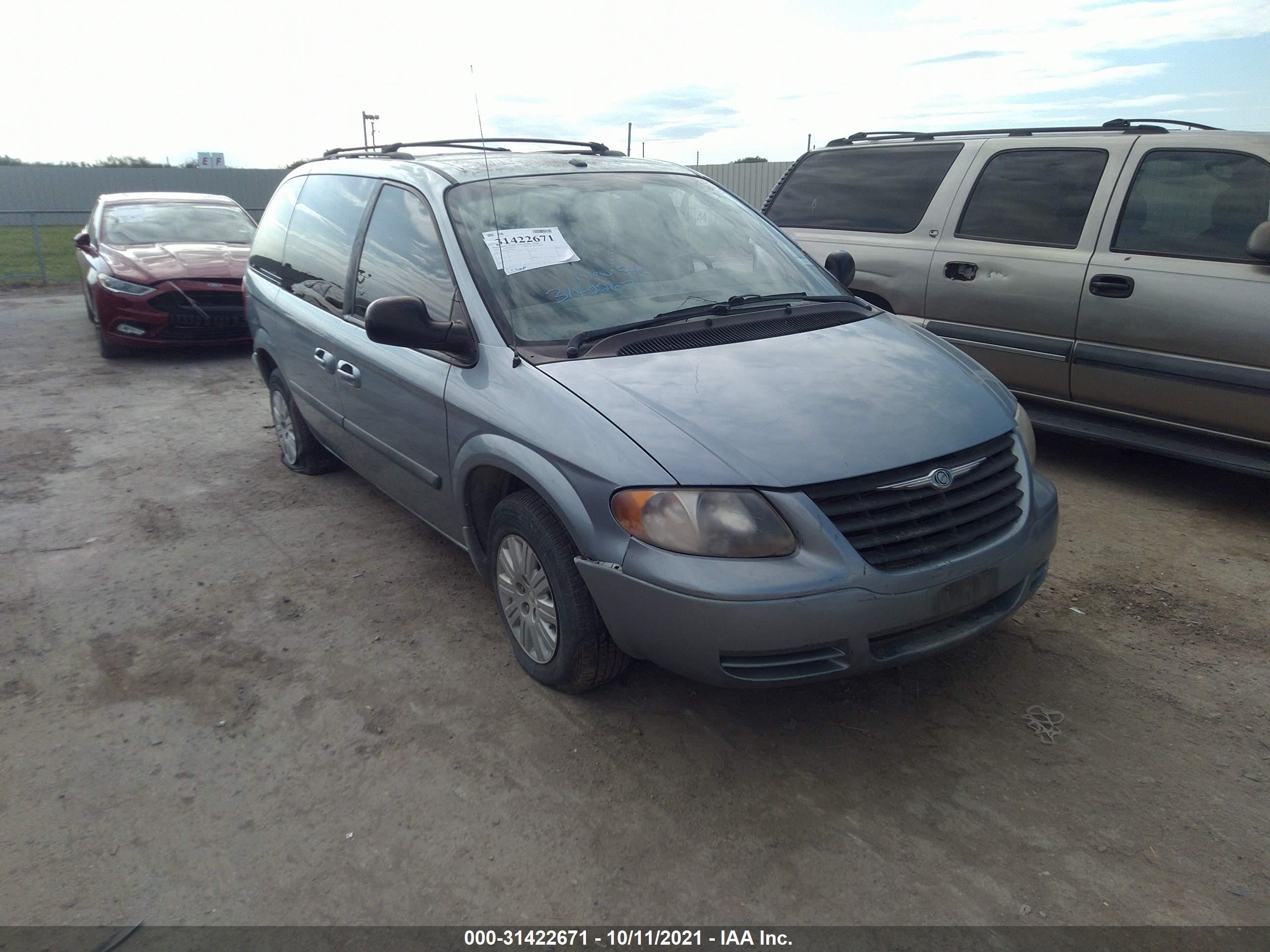 chrysler town & country 2006 1a4gp45r26b589987