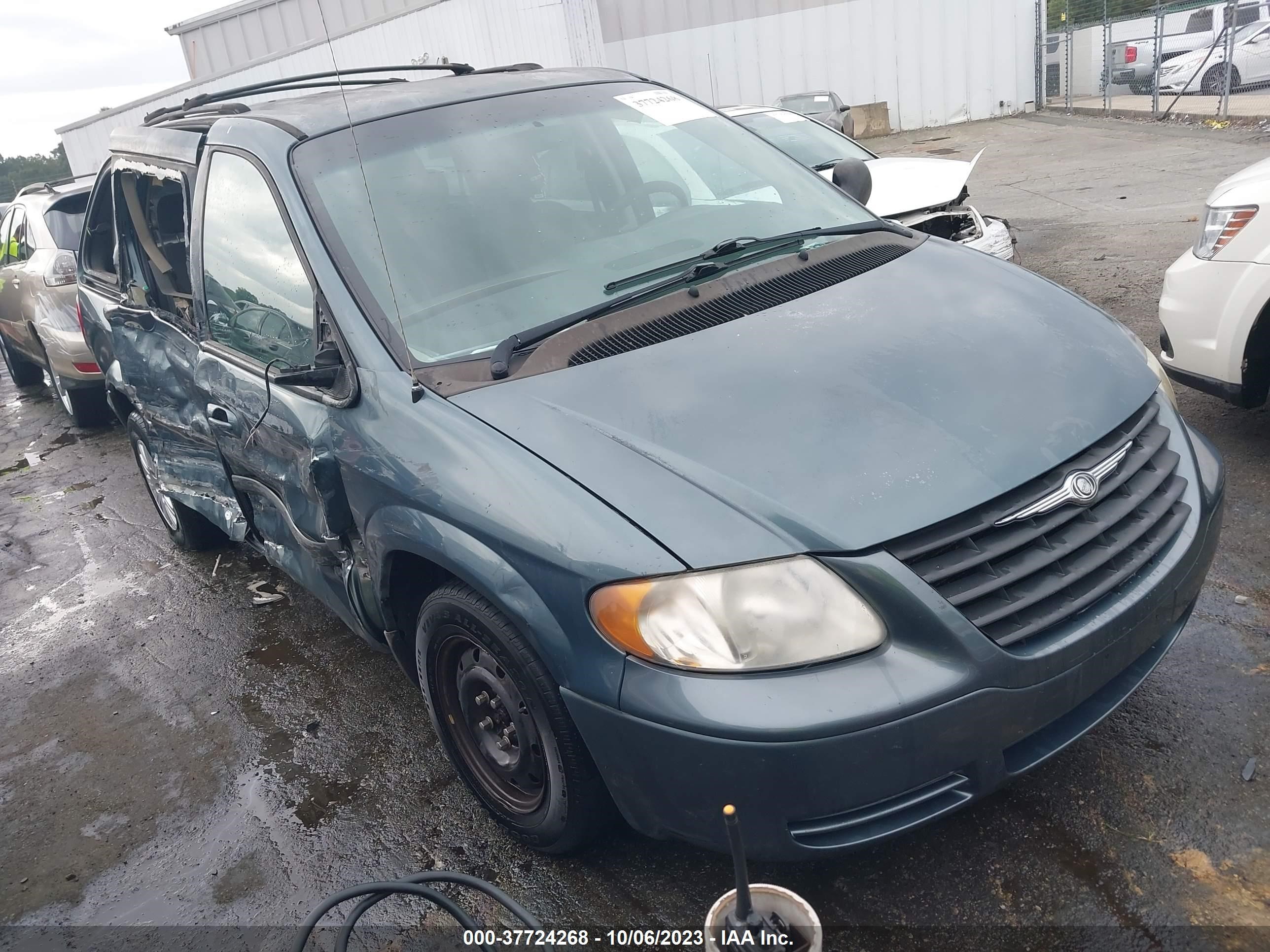 chrysler town & country 2006 1a4gp45r96b753705