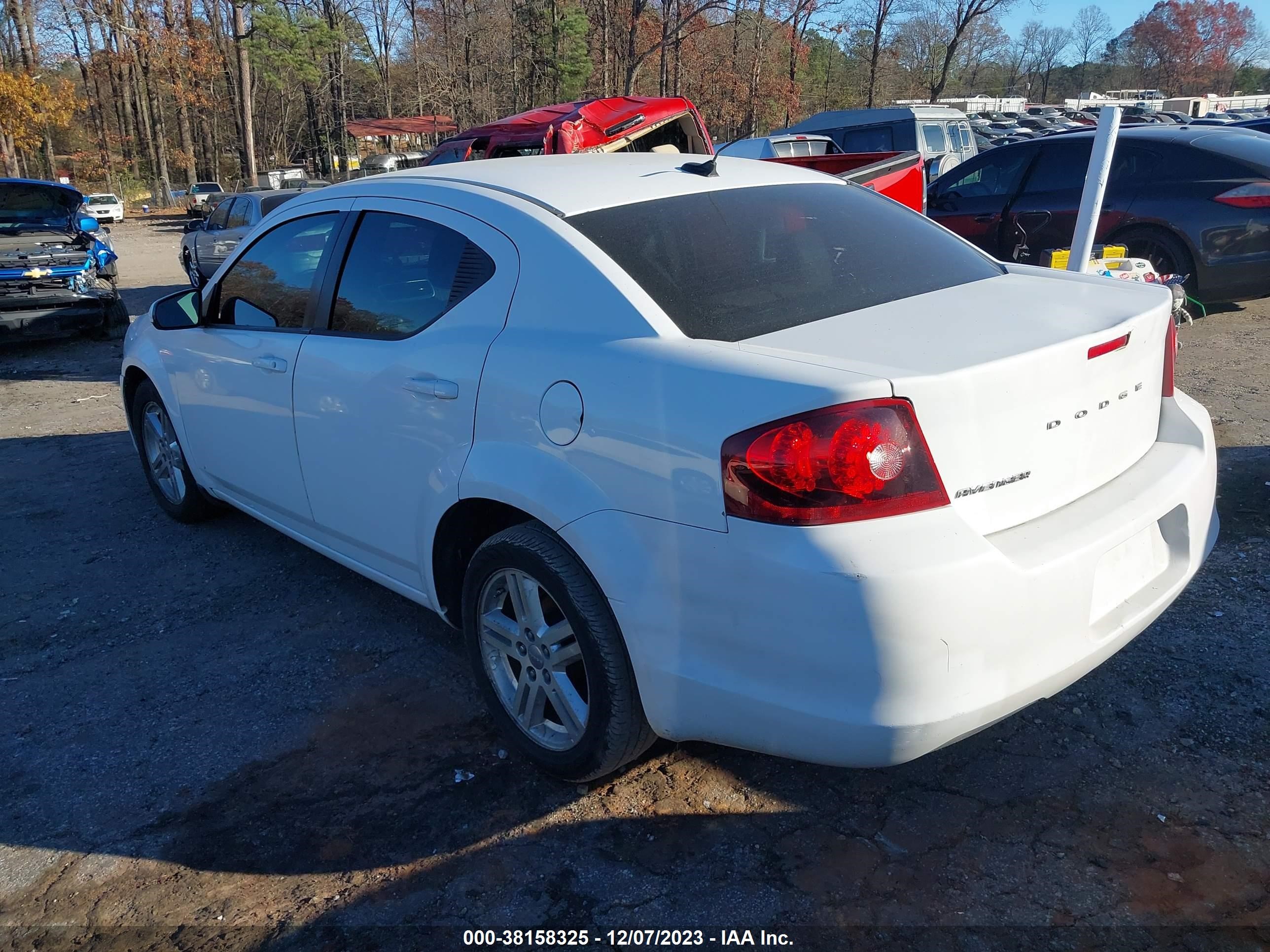 dodge avenger 2011 1b3bd1fb6bn561662