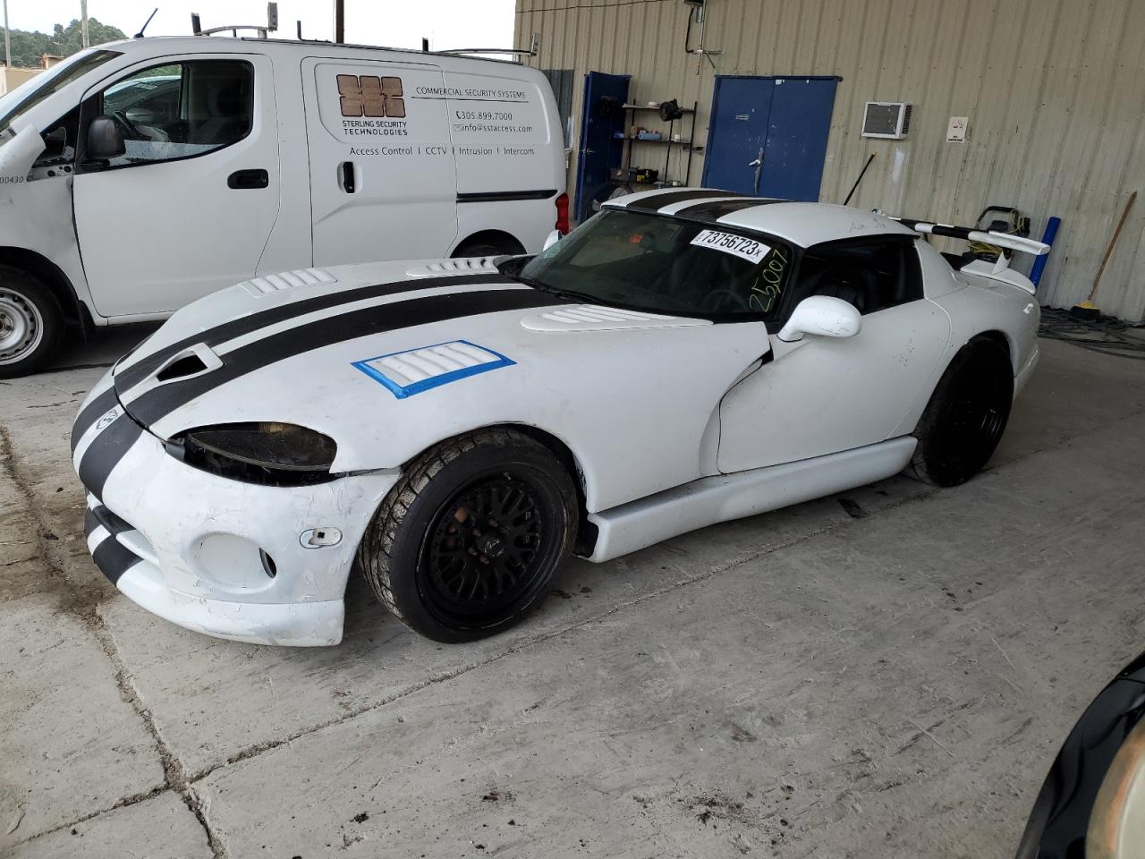 dodge viper 1996 1b3br65extv100119