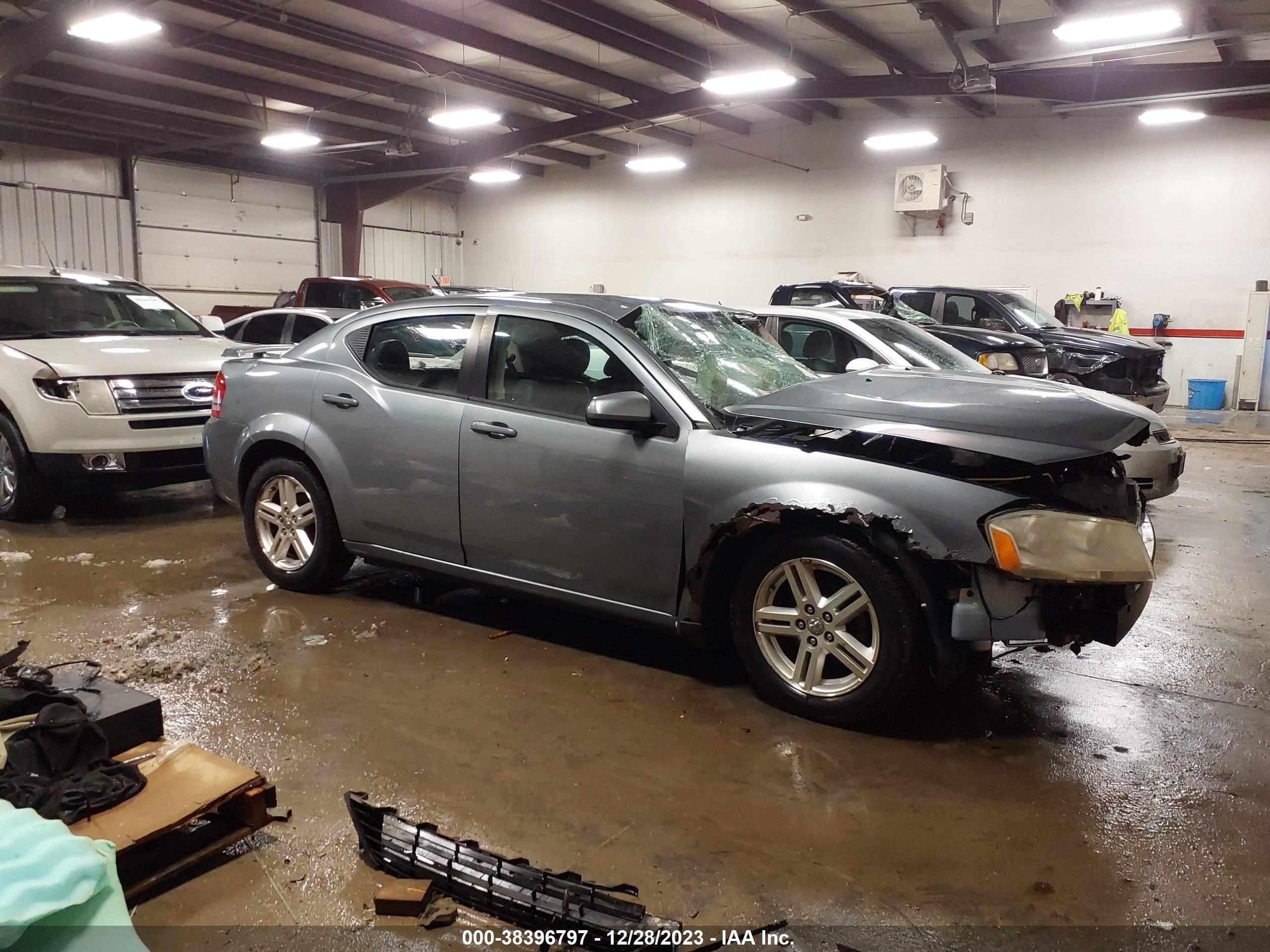 dodge avenger 2009 1b3lc56b29n555172