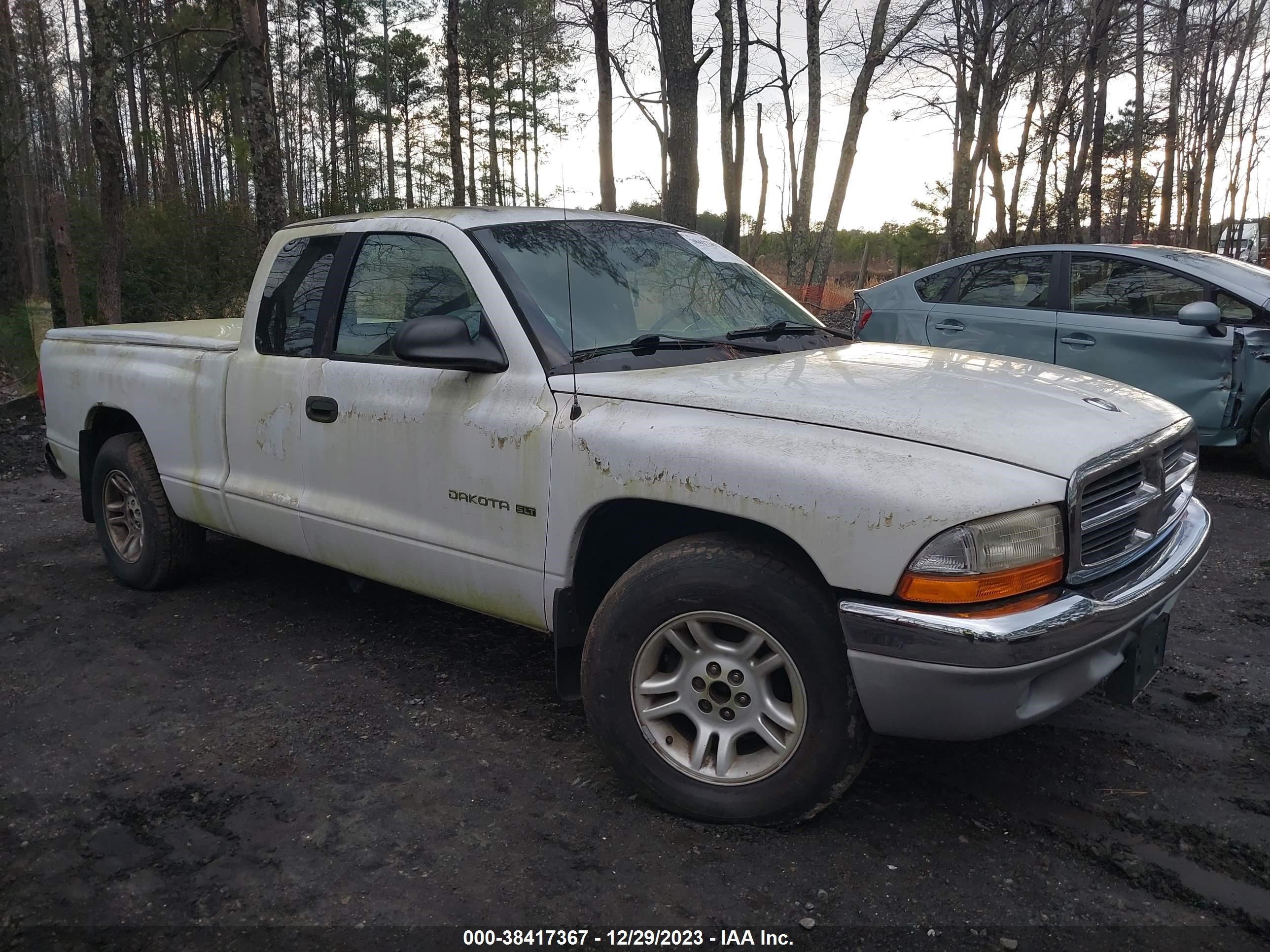 dodge dakota 2001 1b7gl22x81s146938