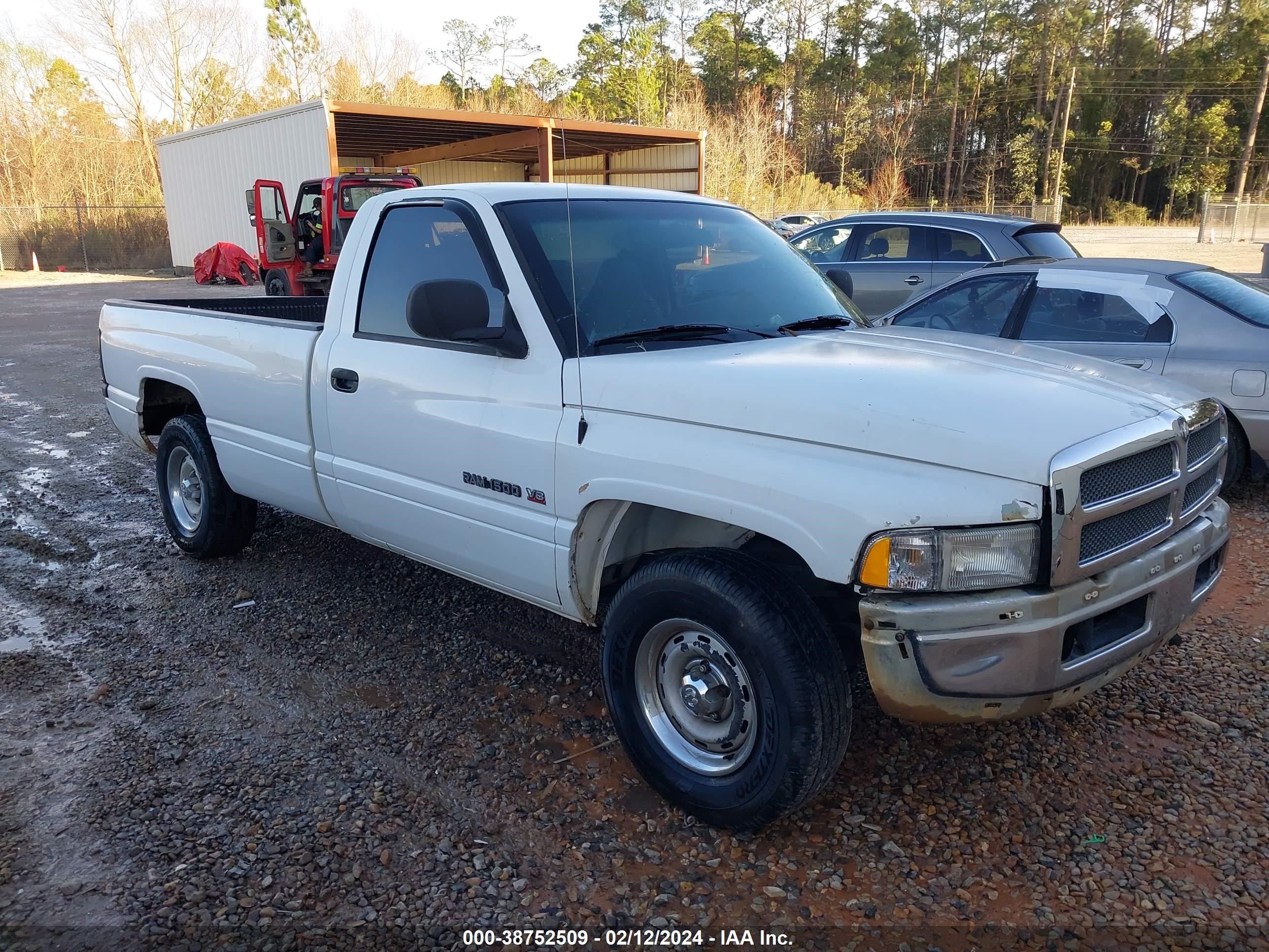 dodge ram 2001 1b7hc16y11s268378