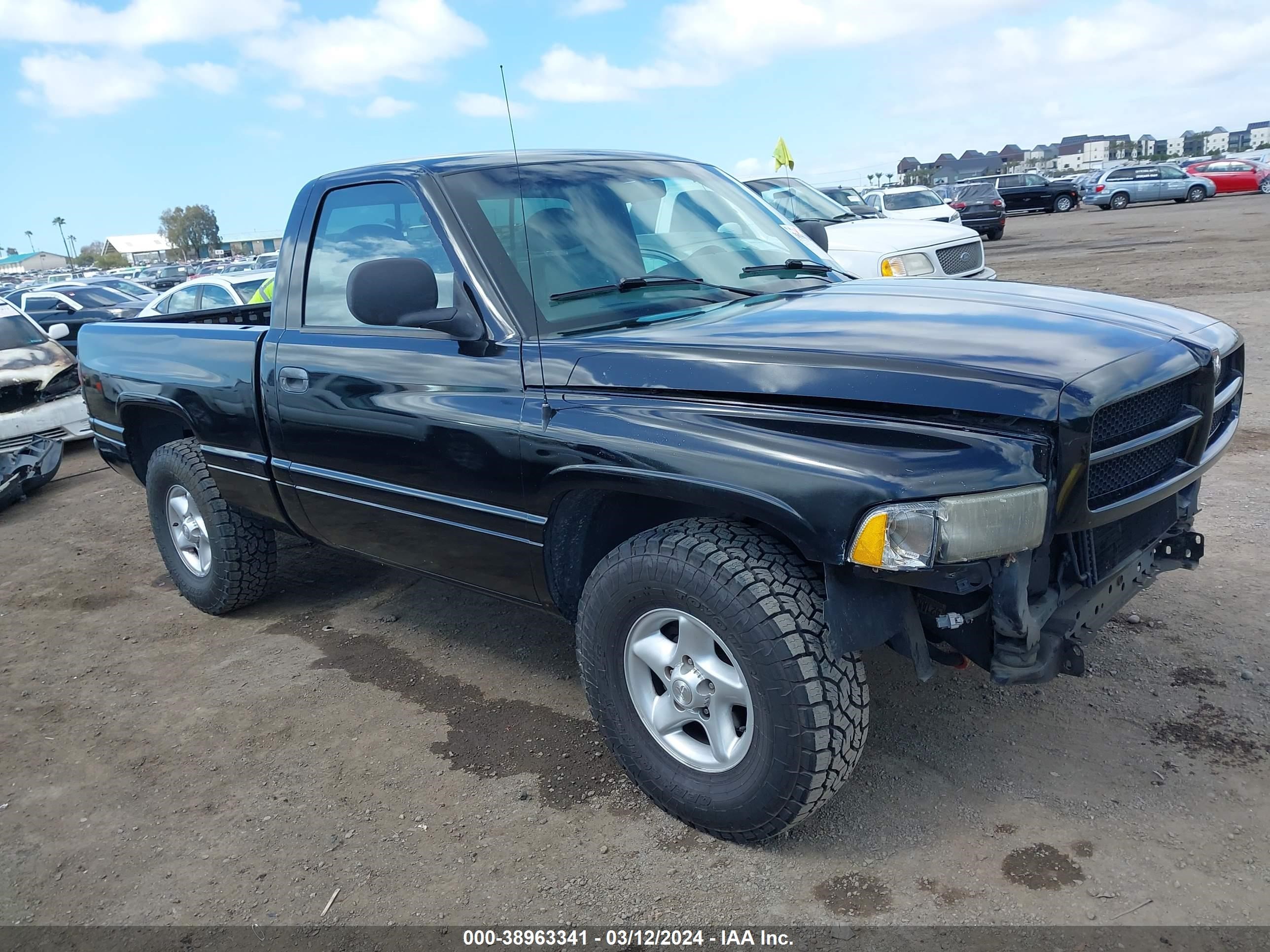 dodge ram 2001 1b7hc16z81s199598