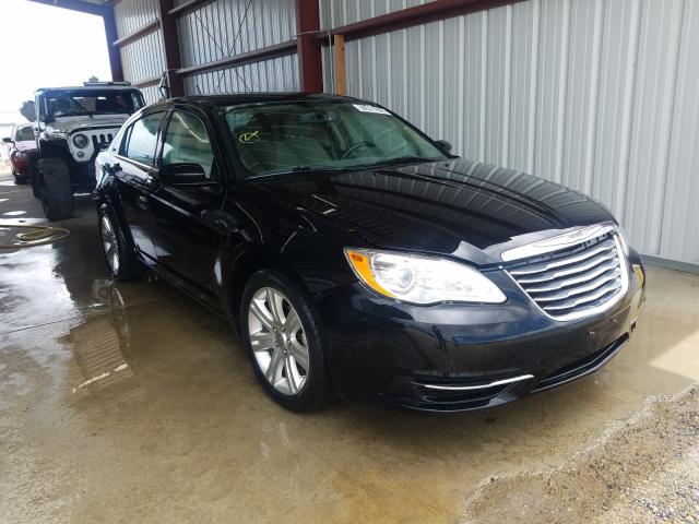 chrysler 200 2011 1c3bc1fb6bn619551