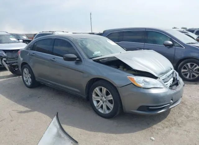 chrysler 200 2011 1c3bc1fb7bn615122