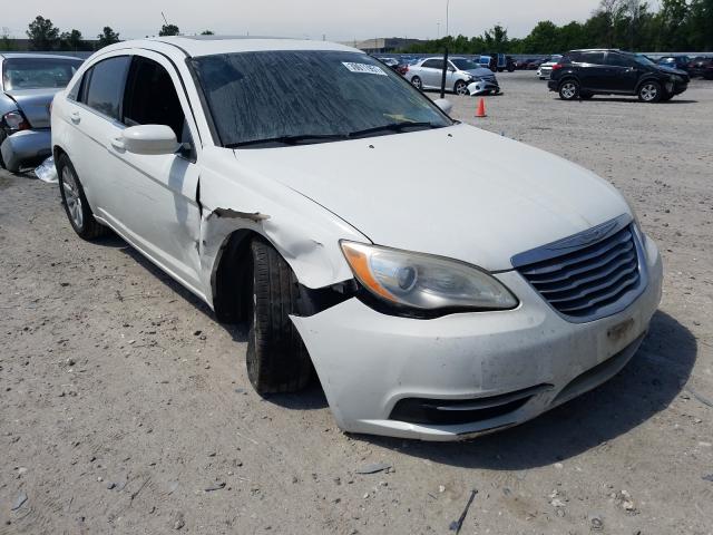 chrysler 200 tourin 2011 1c3bc1fb8bn512548