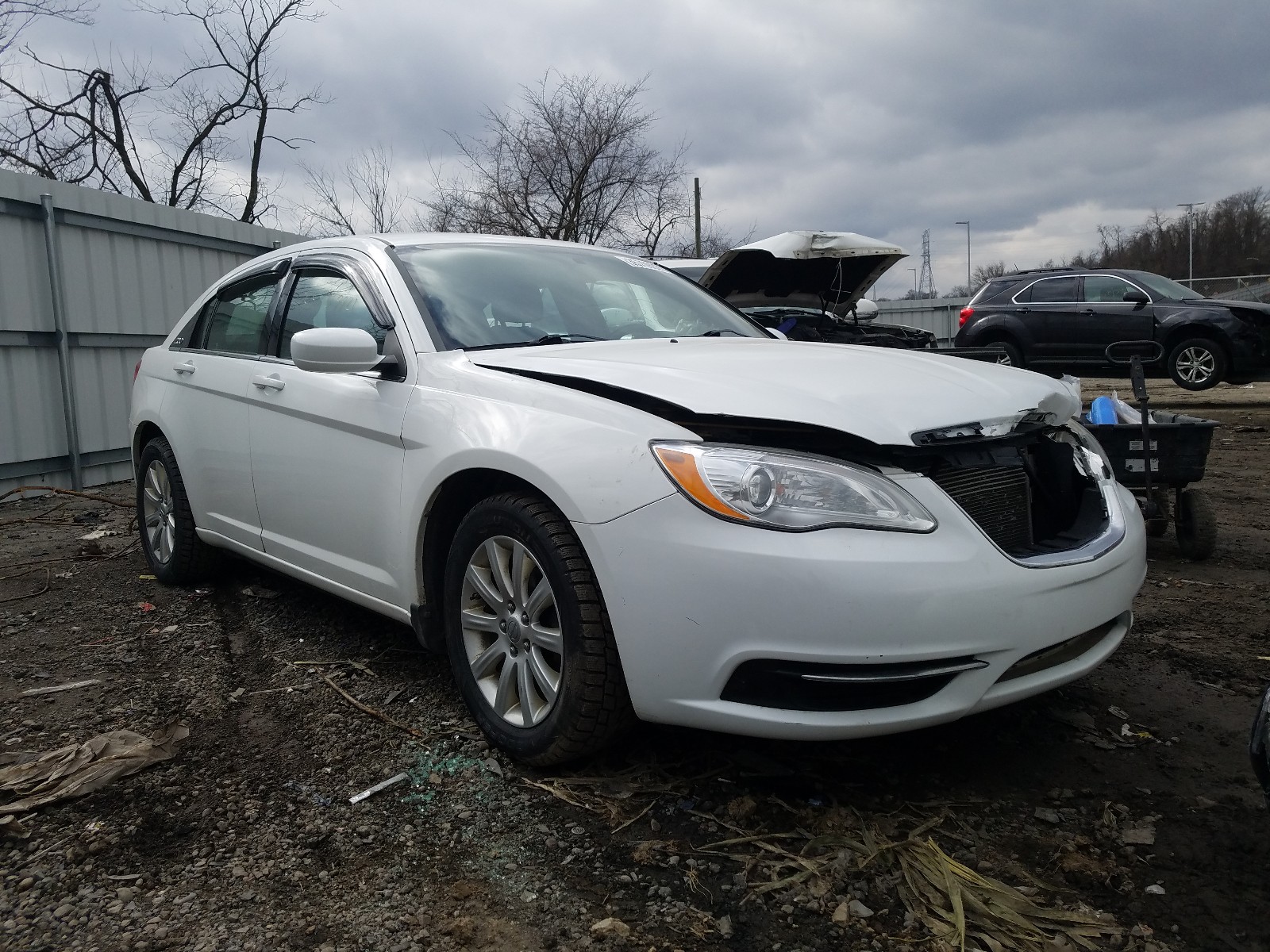 chrysler 200 tourin 2011 1c3bc1fb9bn549916