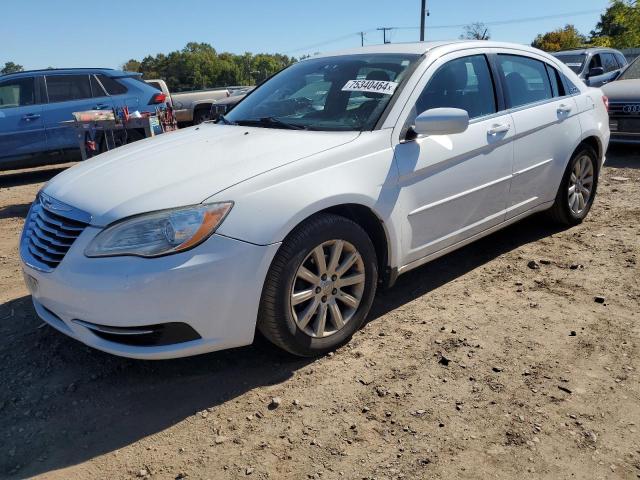 chrysler 200 2011 1c3bc1fg2bn550398