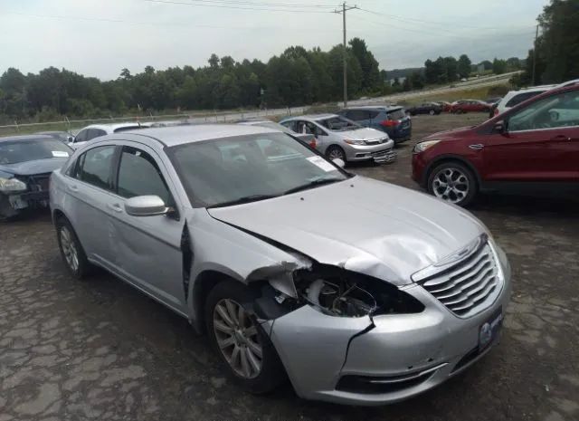 chrysler 200 2011 1c3bc1fg6bn512611