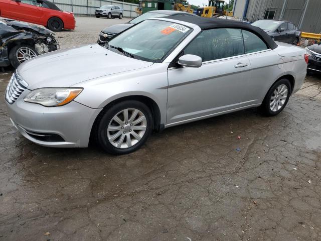 chrysler 200 tourin 2011 1c3bc2eg5bn613498