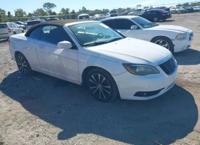 chrysler 200 2011 1c3bc8eg8bn583321