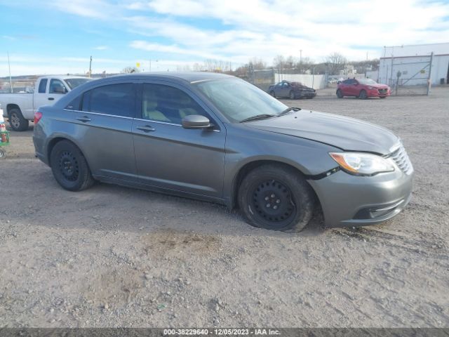 chrysler  2013 1c3ccbag0dn724568