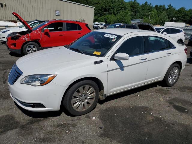 chrysler 200 2013 1c3ccbag4dn736562