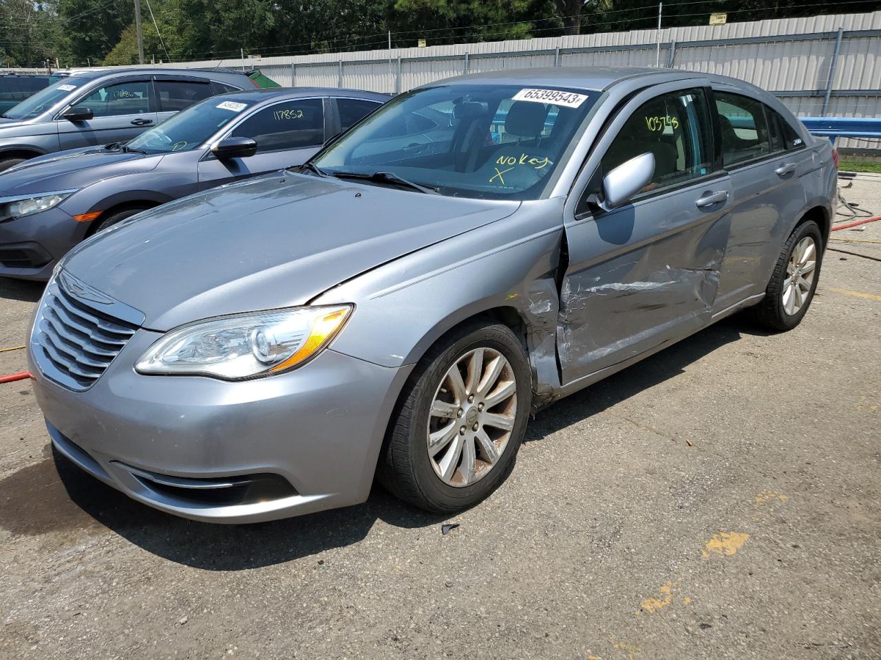 chrysler 200 2013 1c3ccbbb1dn545748