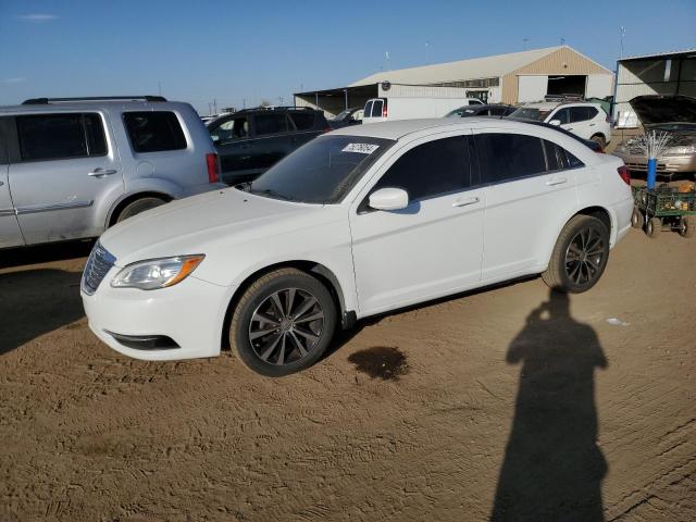 chrysler 200 tourin 2013 1c3ccbbb3dn570053