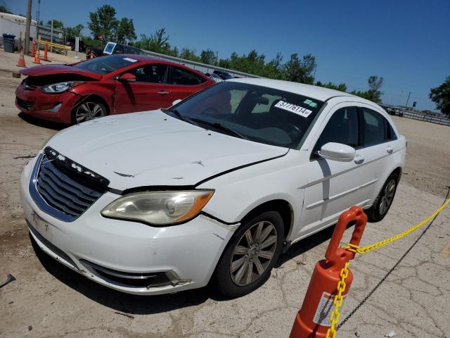 chrysler 200 2013 1c3ccbbb3dn714393