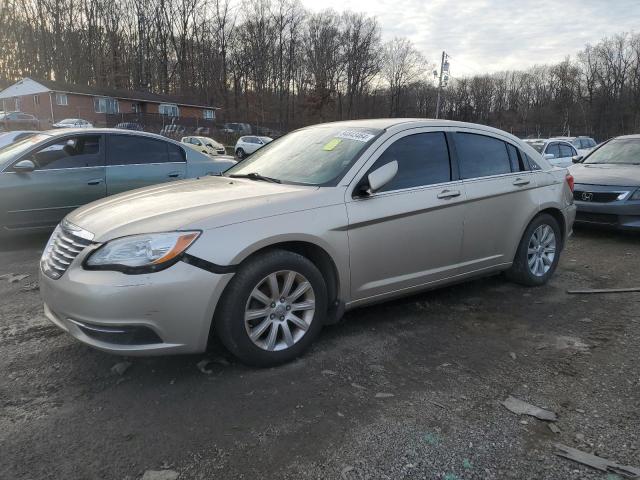 chrysler 200 tourin 2013 1c3ccbbb4dn598539