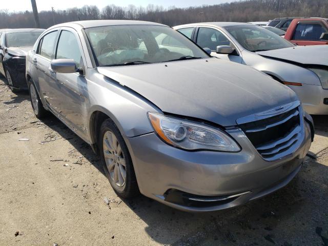 chrysler 200 tourin 2013 1c3ccbbb5dn597934