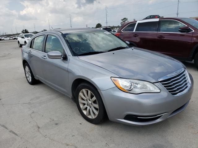 chrysler 200 tourin 2013 1c3ccbbb6dn542425