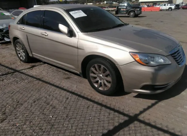 chrysler 200 2013 1c3ccbbb6dn770831