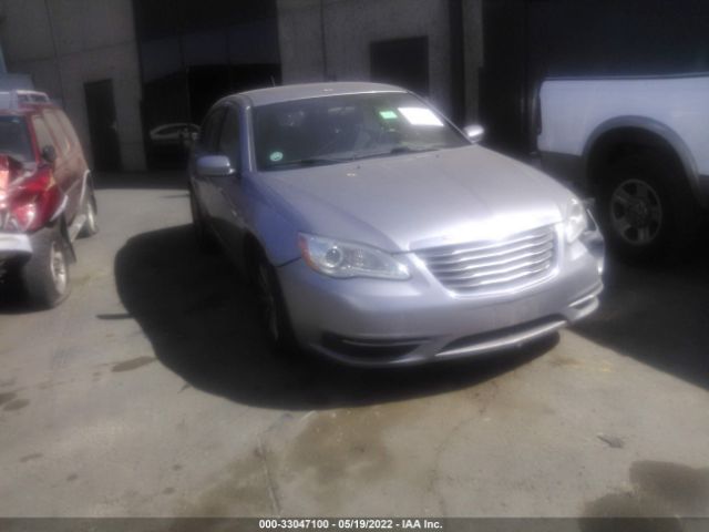 chrysler 200 2013 1c3ccbbb8dn541857