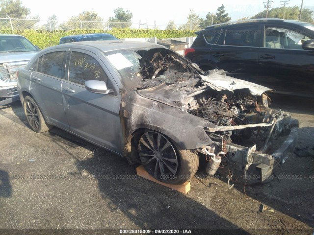 chrysler 200 2013 1c3ccbbb8dn545522