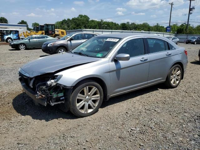 chrysler 200 tourin 2013 1c3ccbbb8dn593604