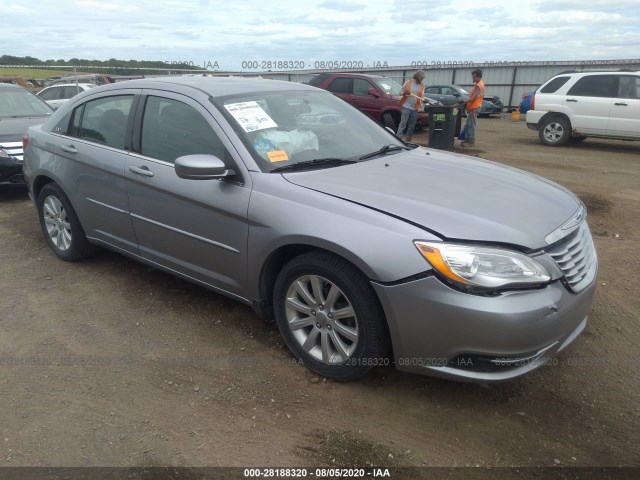 chrysler 200 2013 1c3ccbbbxdn558028