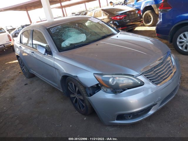 chrysler 200 2013 1c3ccbcg1dn526174