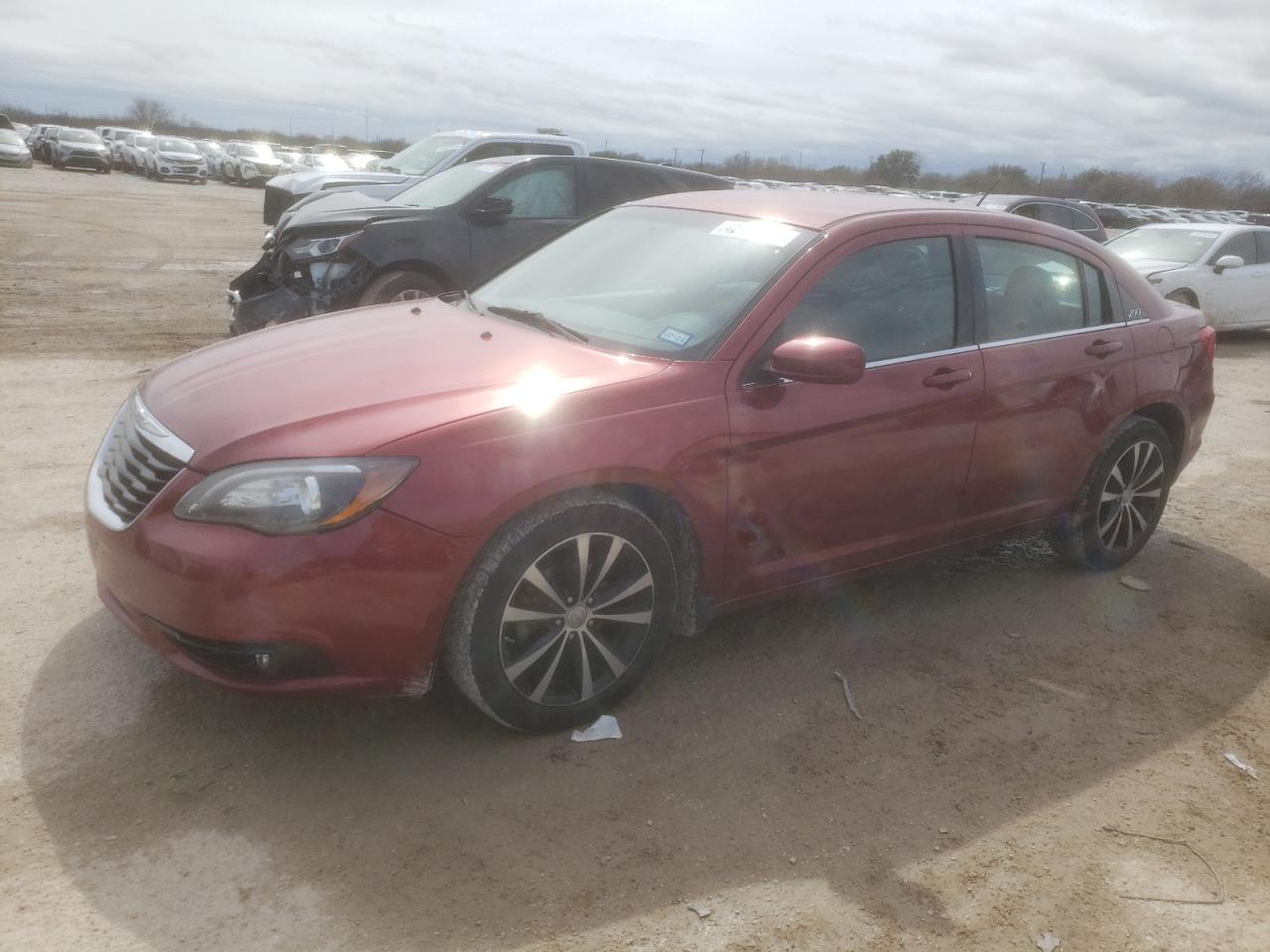 chrysler 200 2013 1c3ccbcg2dn627823