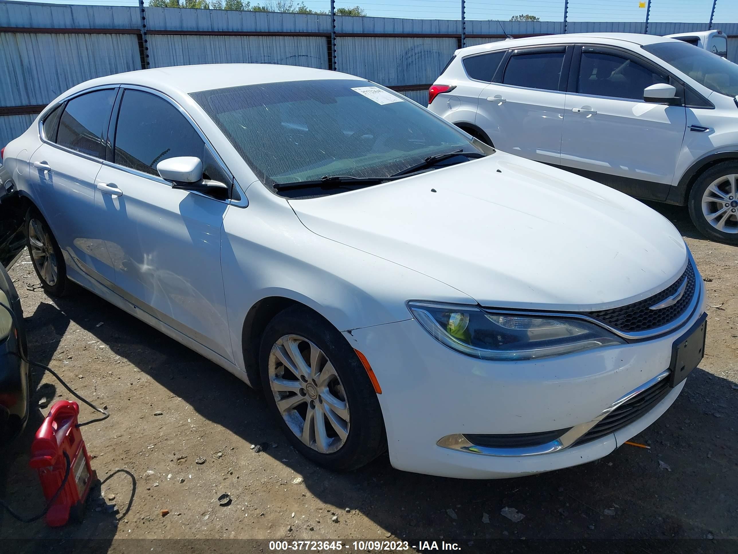 chrysler 200 2015 1c3cccab1fn596645