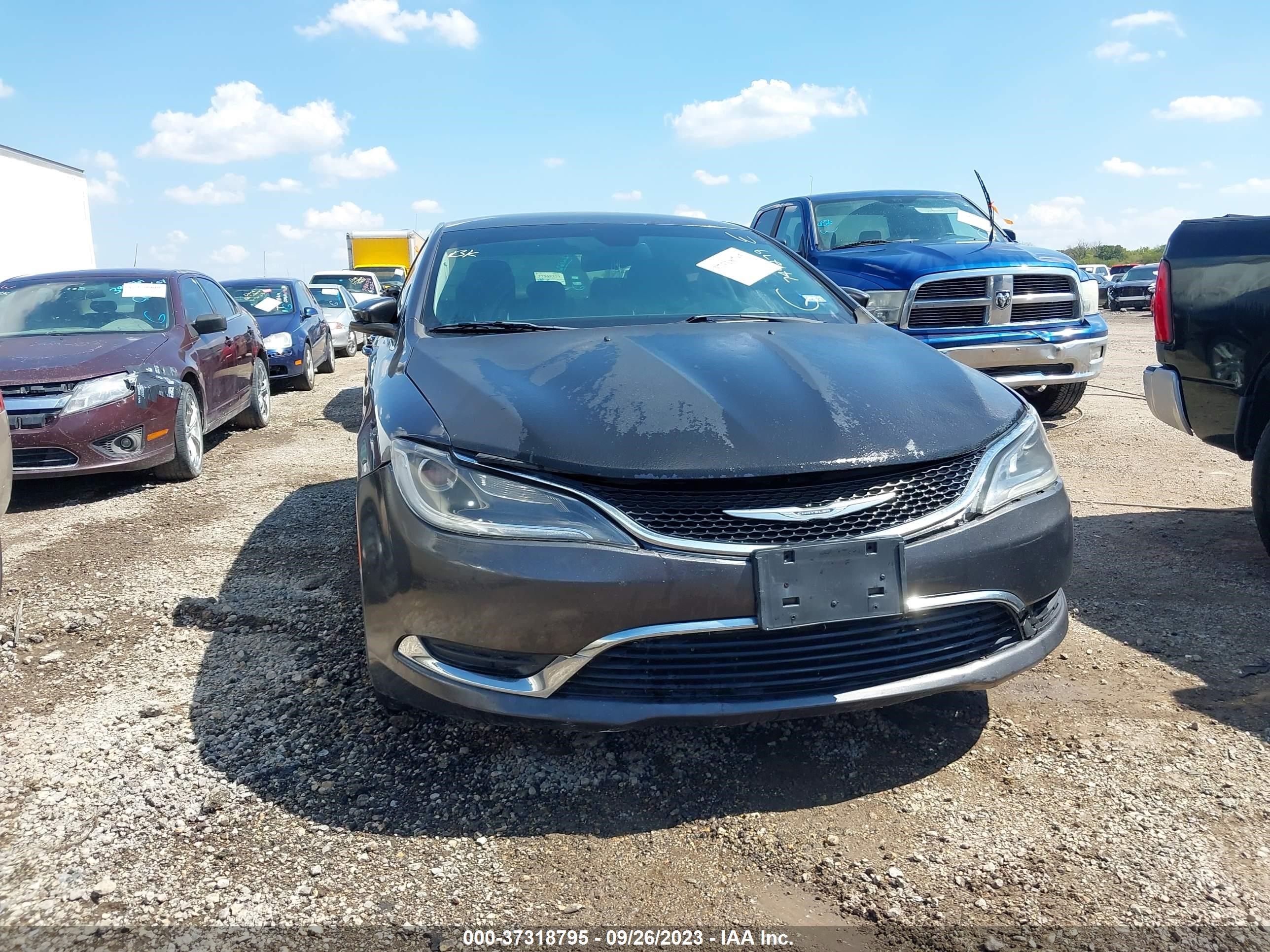 chrysler 200 2015 1c3cccab1fn749279