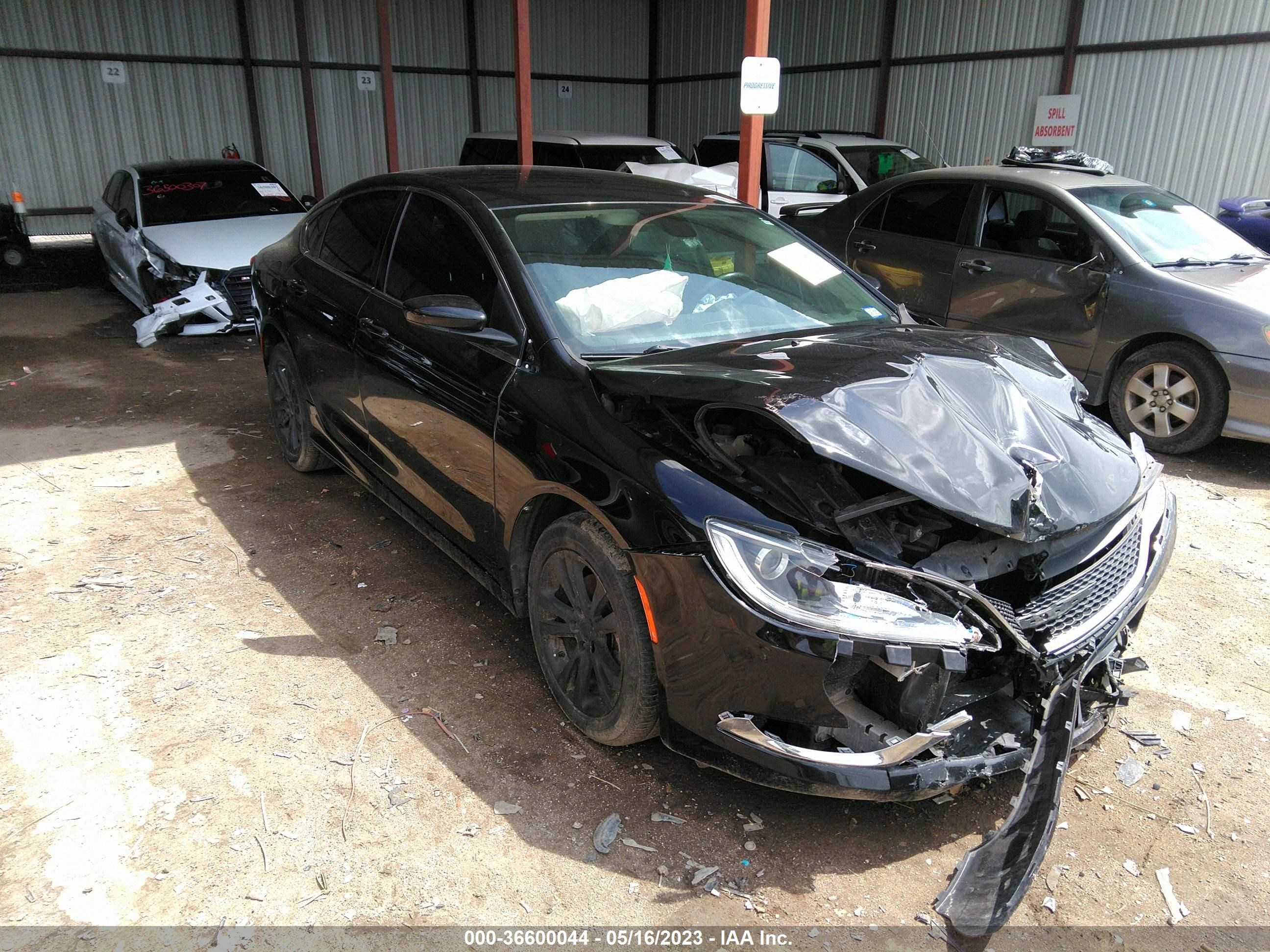 chrysler 200 2015 1c3cccab3fn715523