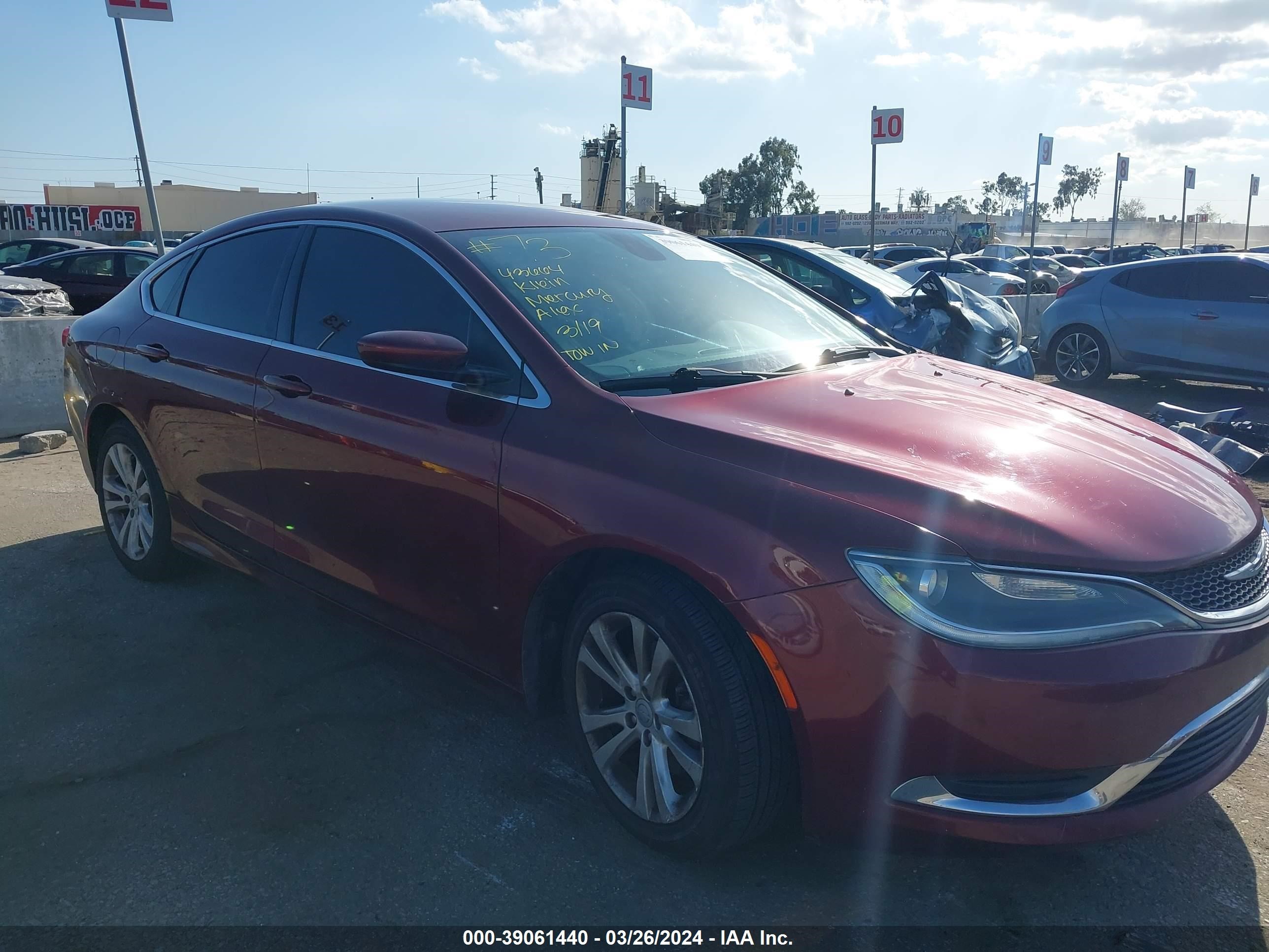 chrysler 200 2015 1c3cccab8fn680767