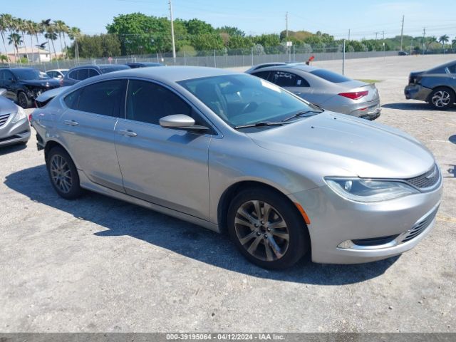 chrysler 200 2015 1c3cccab9fn695360