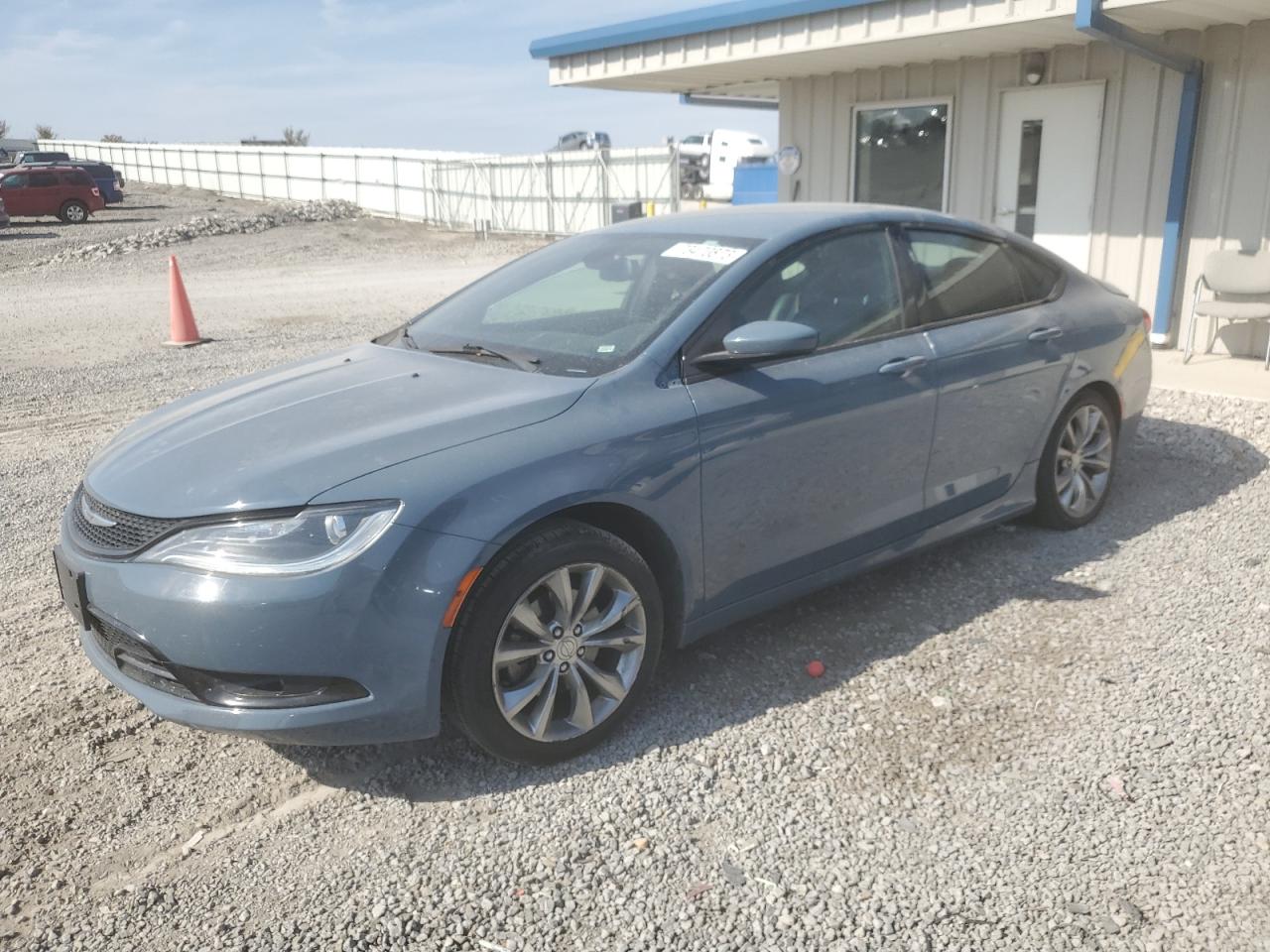 chrysler 200 2015 1c3cccbb1fn697943