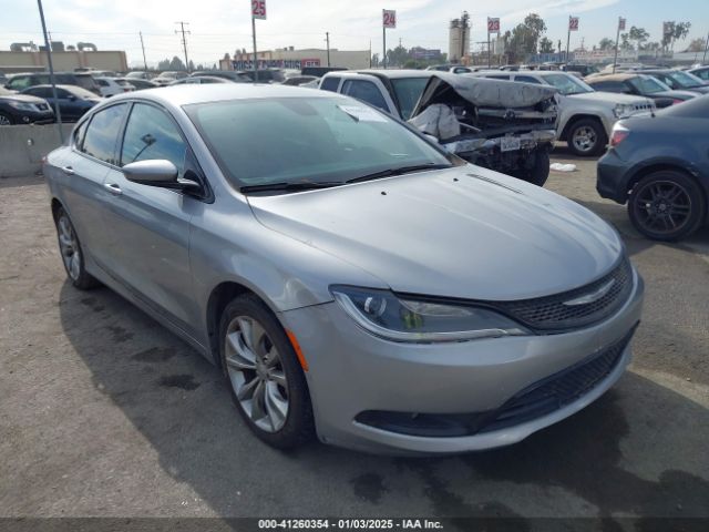 chrysler 200 2015 1c3cccbb7fn595983