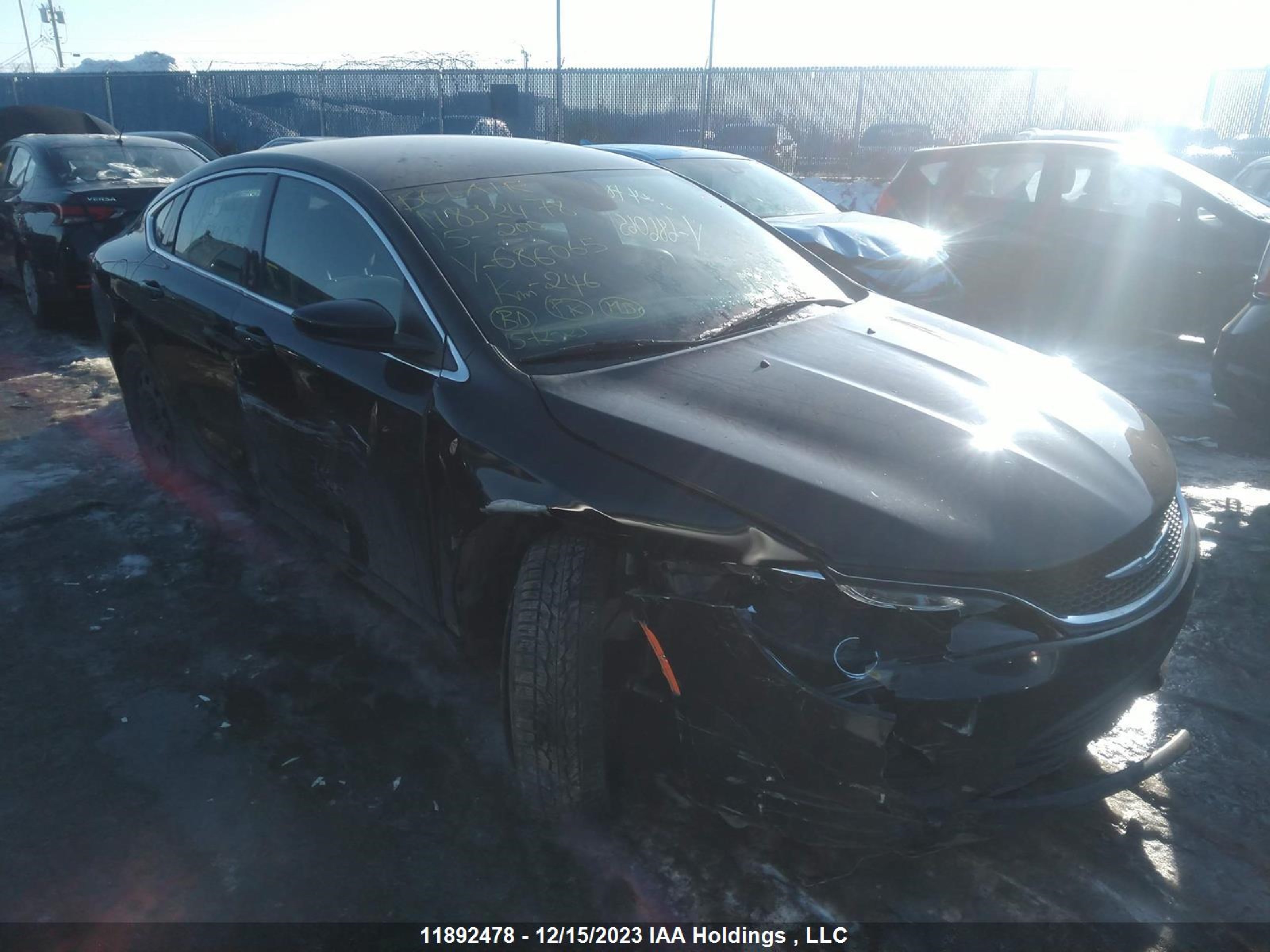 chrysler 200 2015 1c3cccfb5fn686065