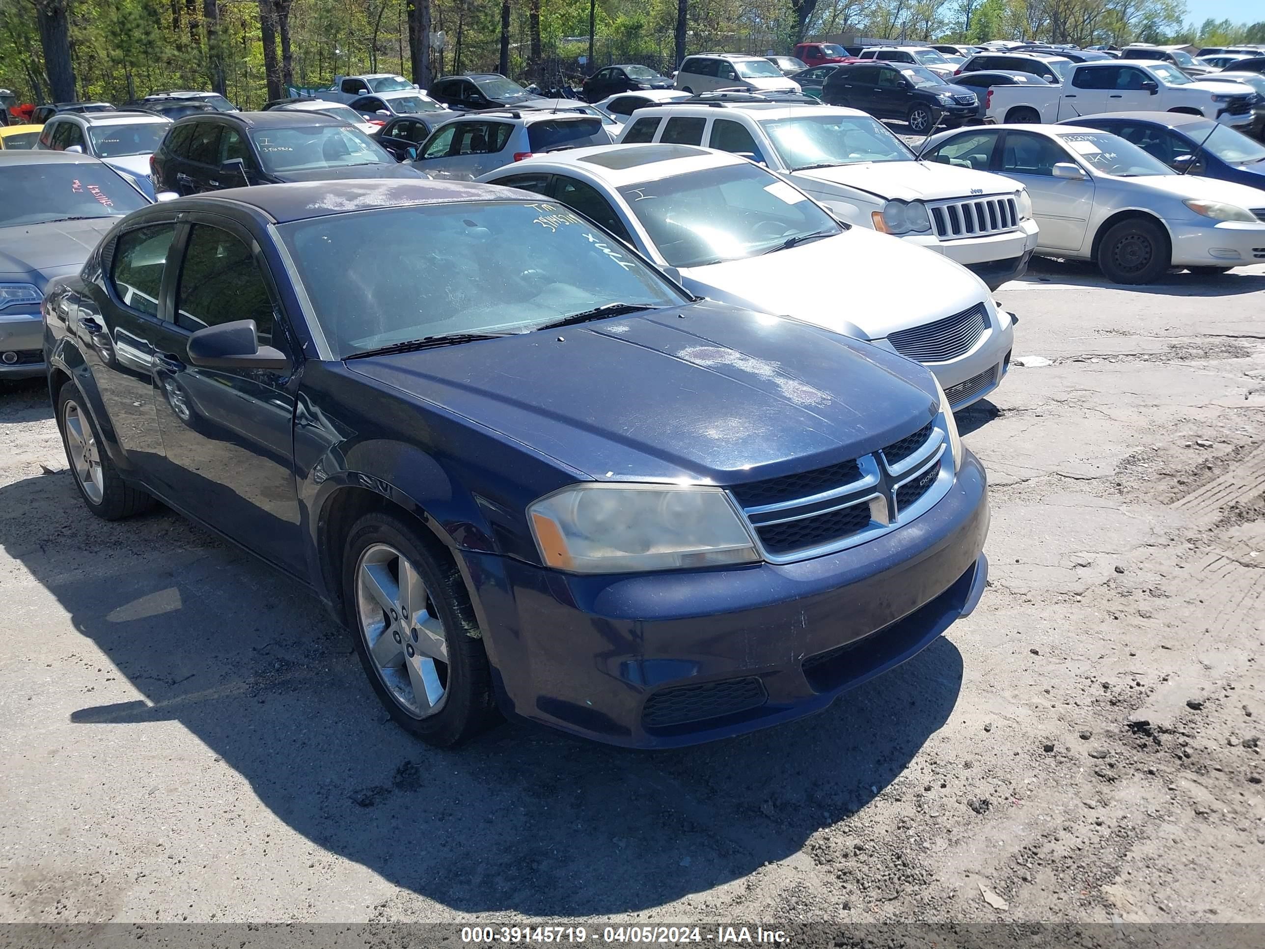 dodge avenger 2013 1c3cdzab7dn752040