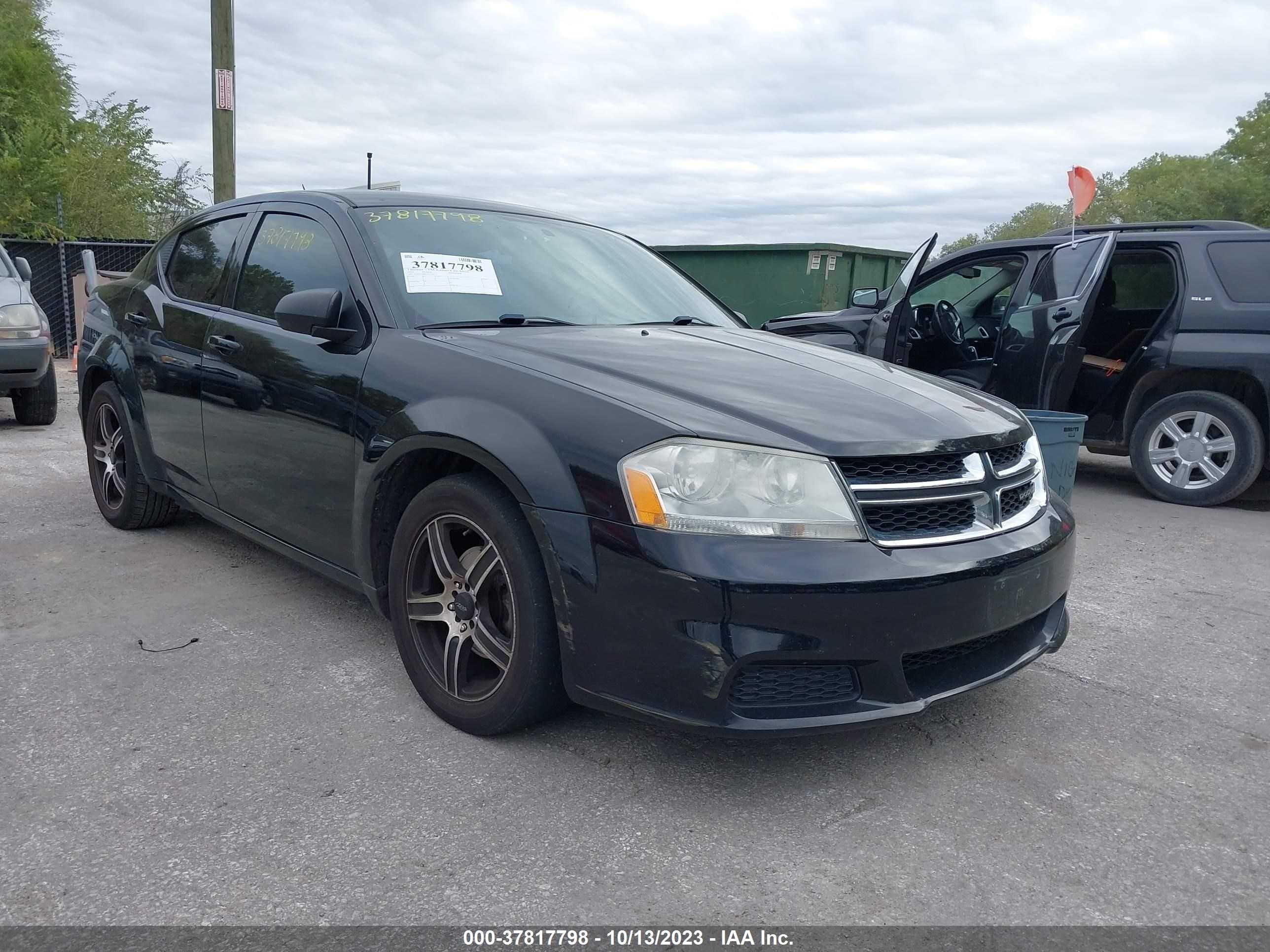 dodge avenger 2014 1c3cdzab8en137109