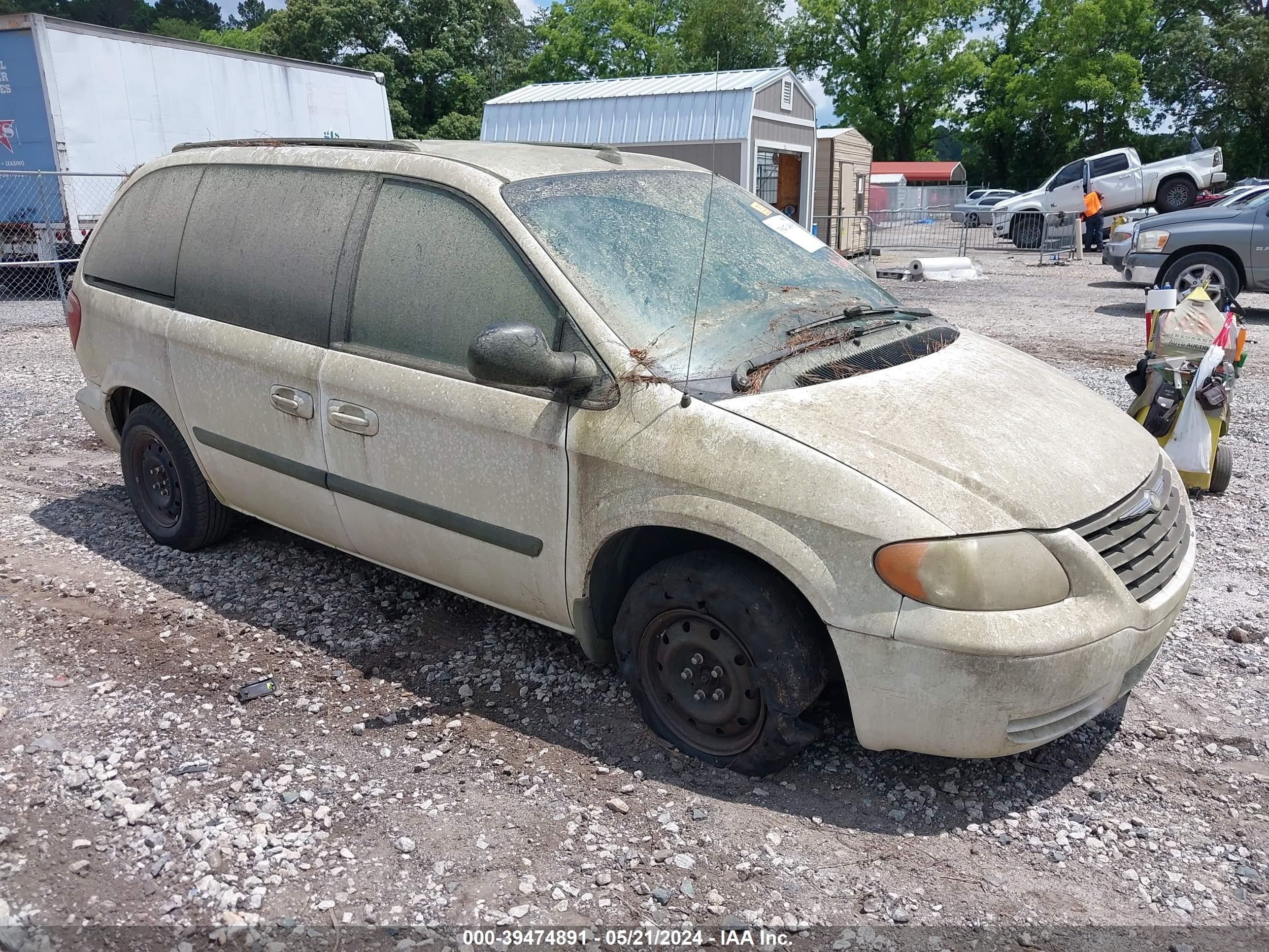 chrysler town & country 2005 1c4gp45r65b430961