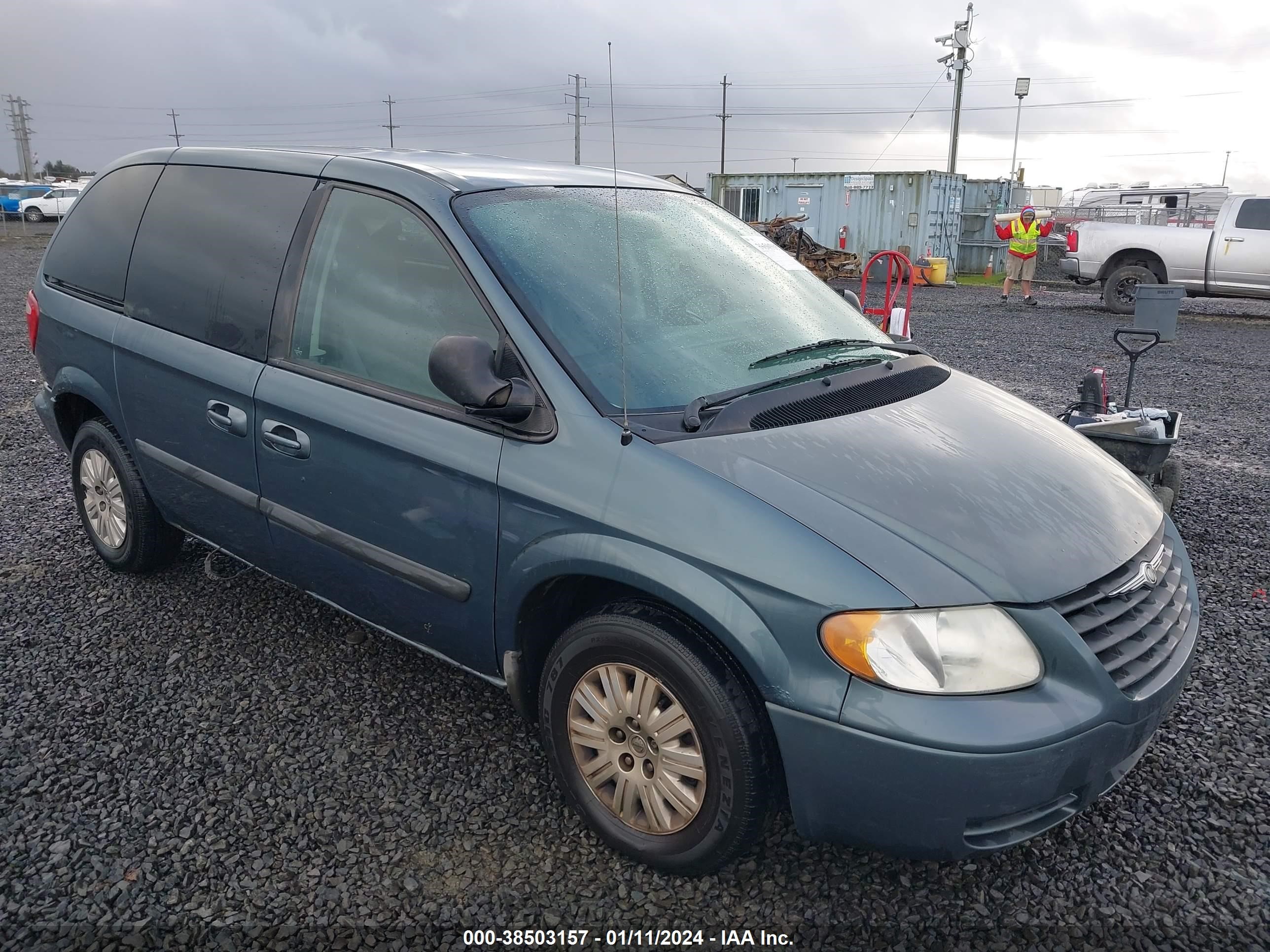 chrysler town & country 2005 1c4gp45r75b437644