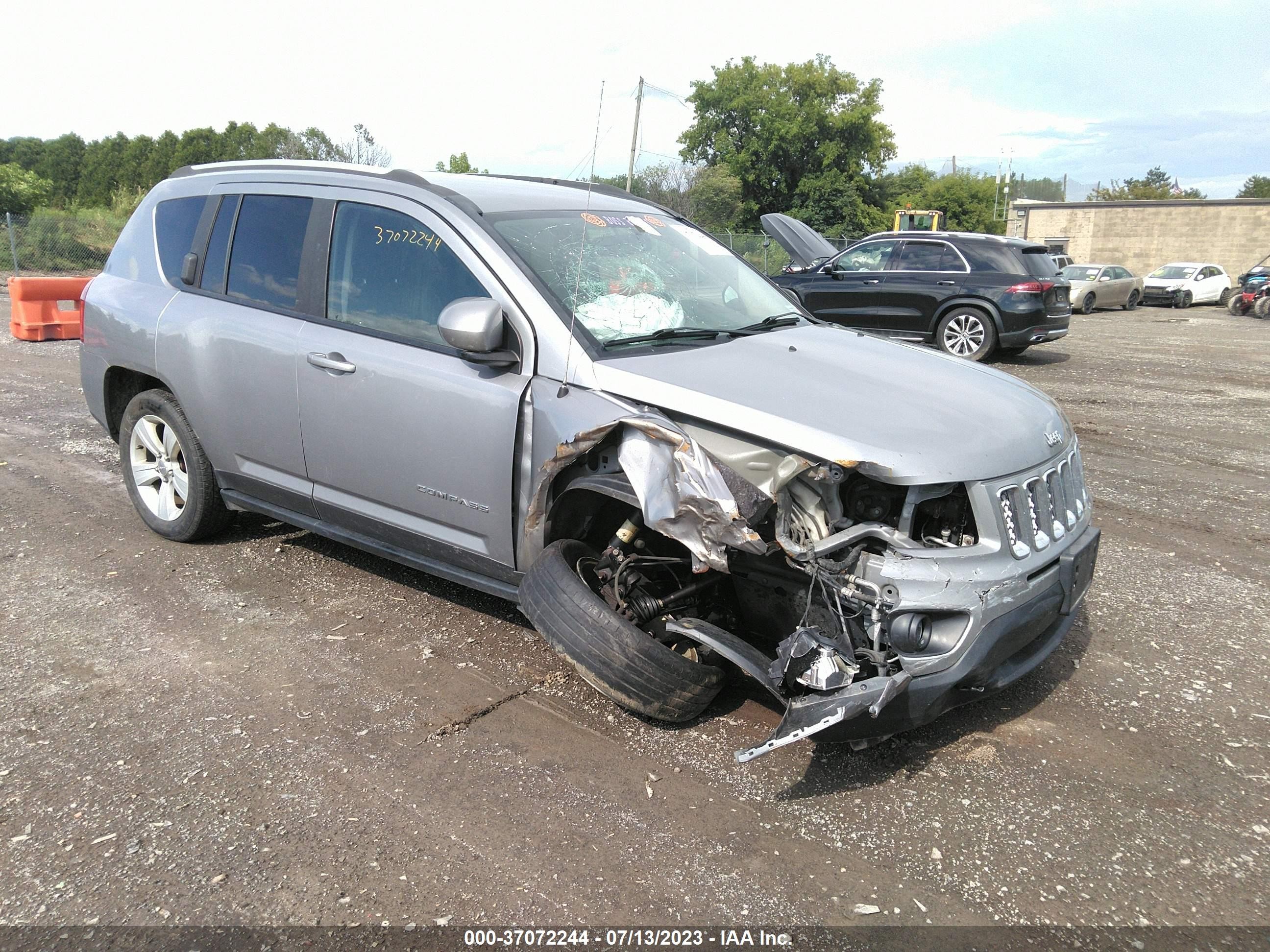 jeep compass 2017 1c4njdeb4hd143557